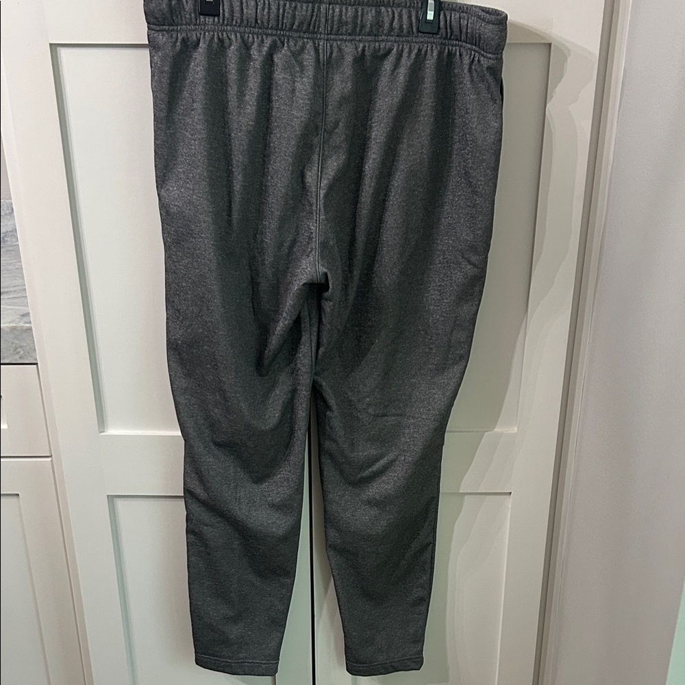 bcg Dark Gray Men's Jogger Sweatpants with Zip Pocket - Picture 3 of 4